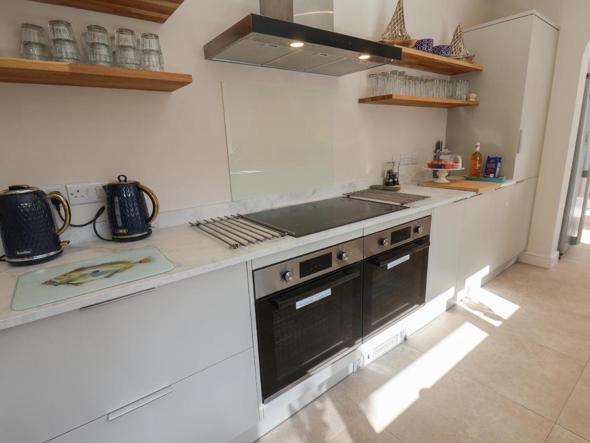 Spinnaker House Скарборо Экстерьер фото